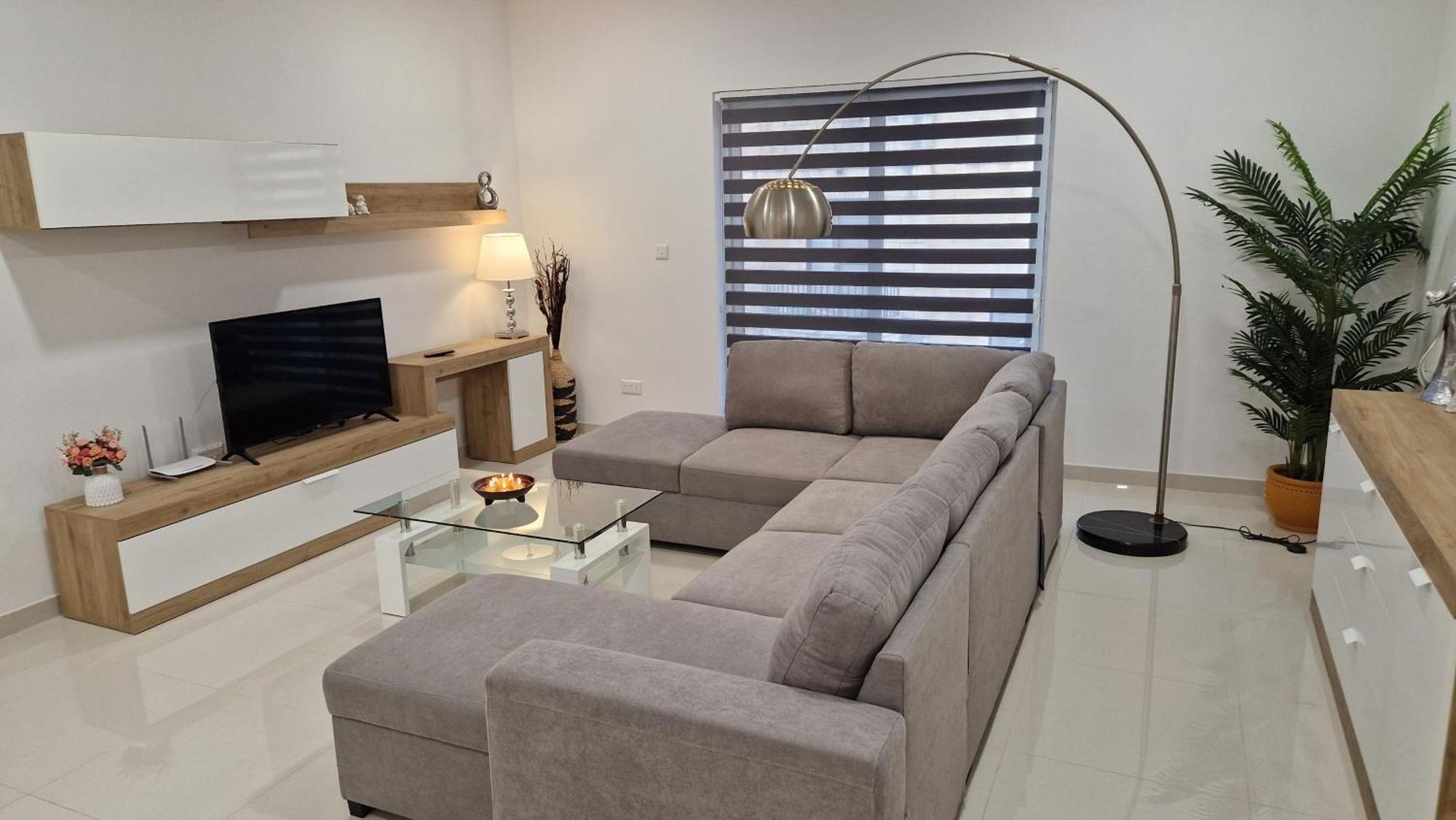 Carousel Apartments Qrendi ภายนอก รูปภาพ