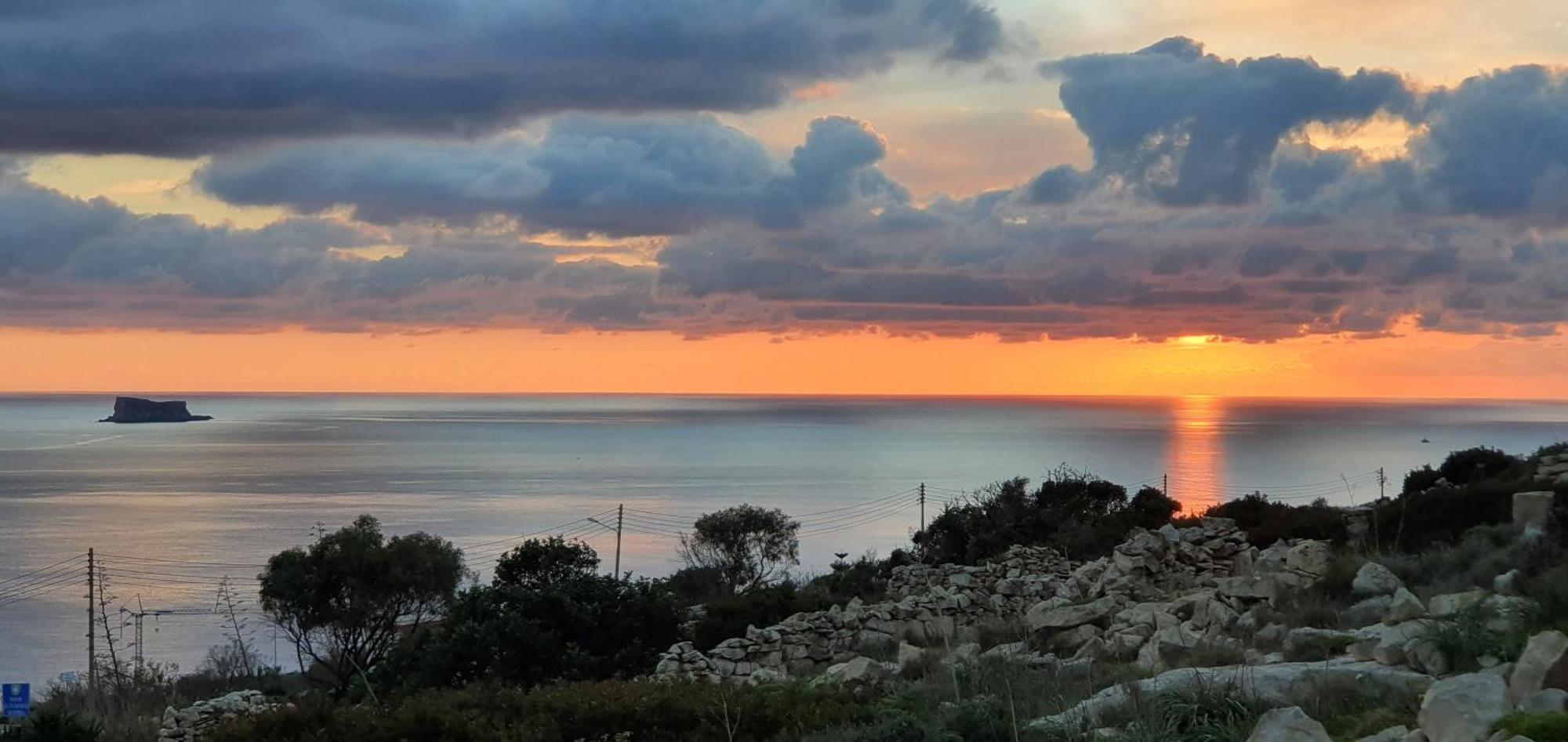 Carousel Apartments Qrendi ภายนอก รูปภาพ