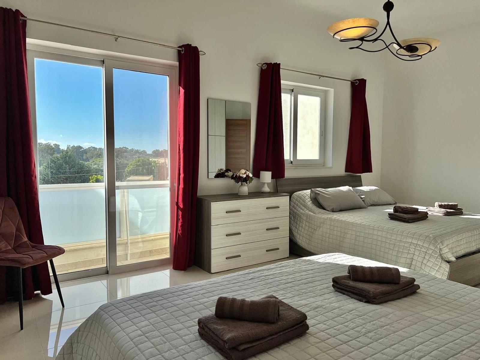Carousel Apartments Qrendi ภายนอก รูปภาพ